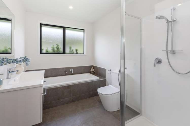 17 Robert Duncan Road Belfast_8