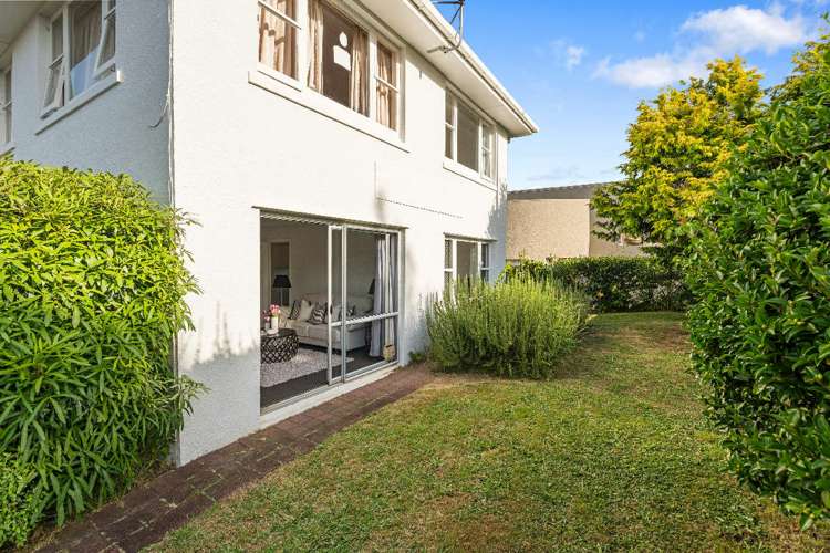 2/129 Victoria Avenue_3