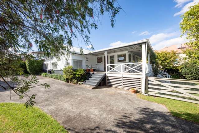 2a Lantana Road New Lynn_2