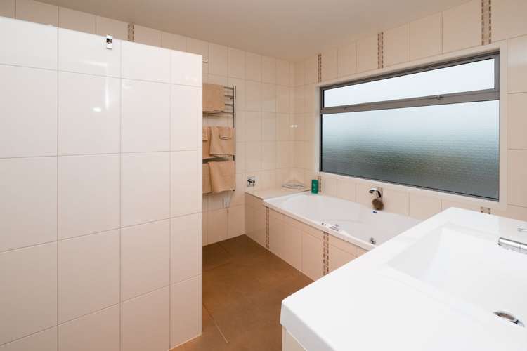 845 Salisbury Road Midhirst_14