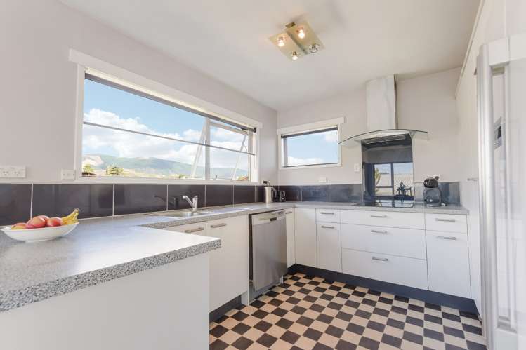 9 Kent Street Stoke_5