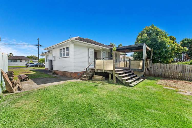 62 Waipani Road Te Atatu Peninsula_8