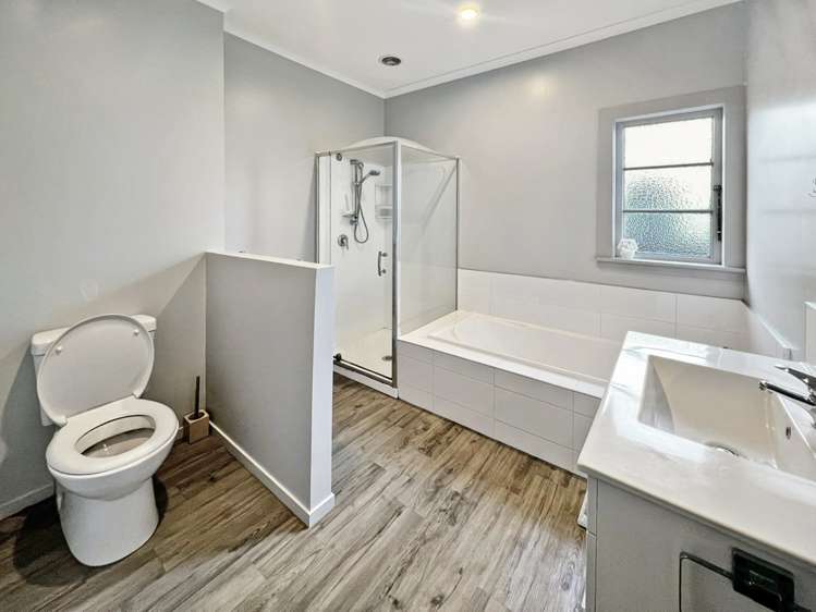 321a Botanical Road West End_8