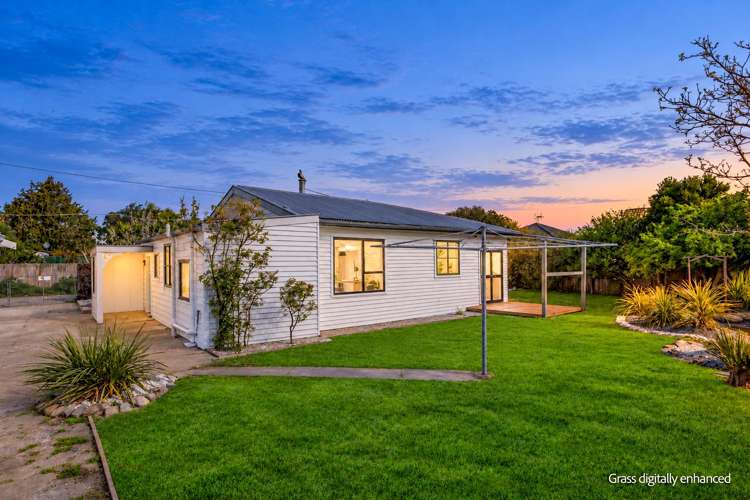 327A Breezes Road_1