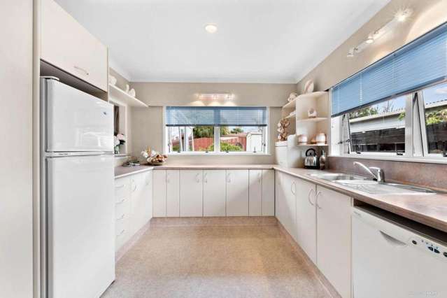 26 Fairview Avenue Opaheke_2