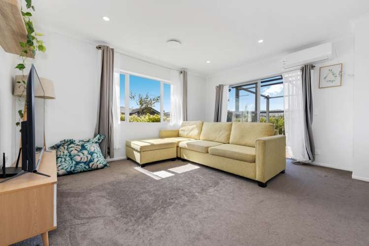 9 Whareatua Avenue Takanini_11