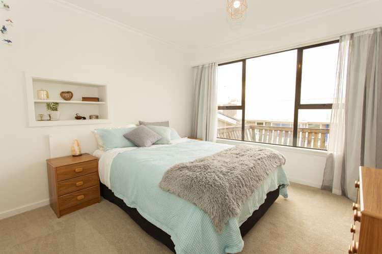 110 Middle Road Allenton_9