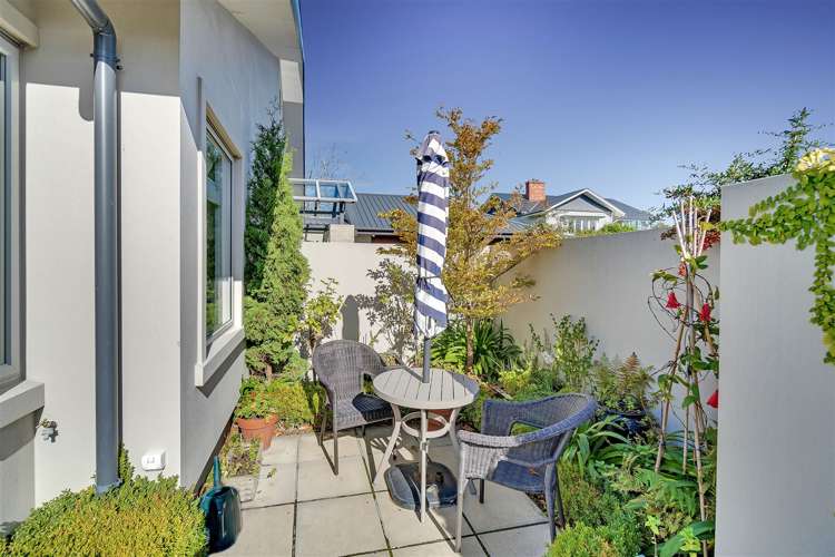 74 Garden Road Merivale_21