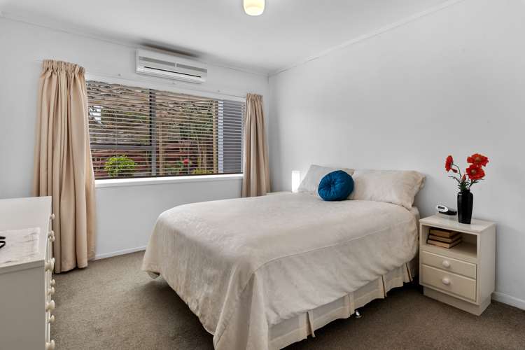 1/573 Beach Road Murrays Bay_16