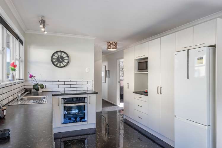 118 Main Road Waikanae_8