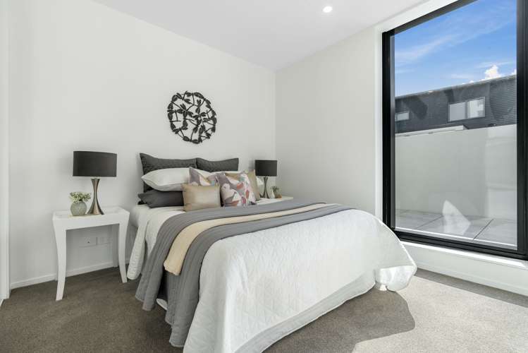 12 Barrack Road Mt Wellington_8