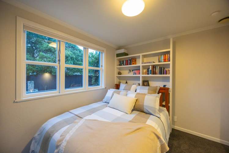 24 Moerangi Street West End_19