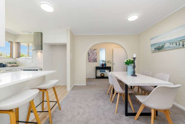 27 Pooley Street Pakuranga Heights_6