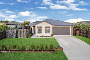 20 HELENVALE CRESCENT_2