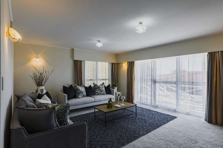 81 Churchill Drive Taradale_8