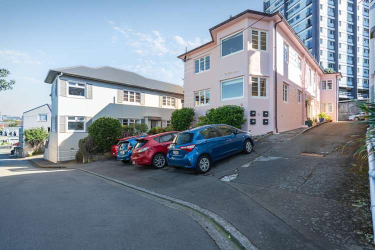 9B Stowe Hill_2