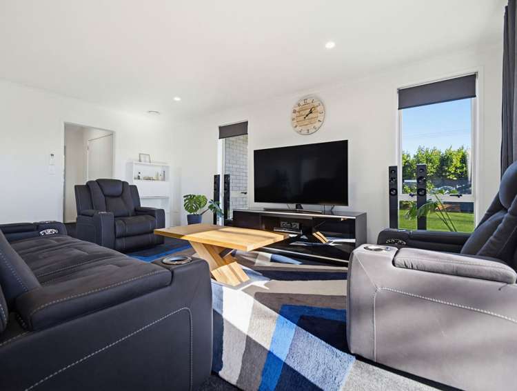29 Rehua Drive_5