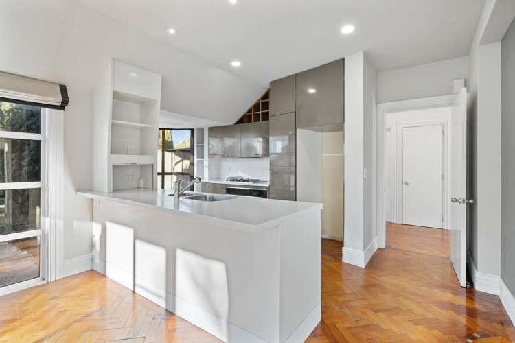 17 Allister Avenue Merivale_8