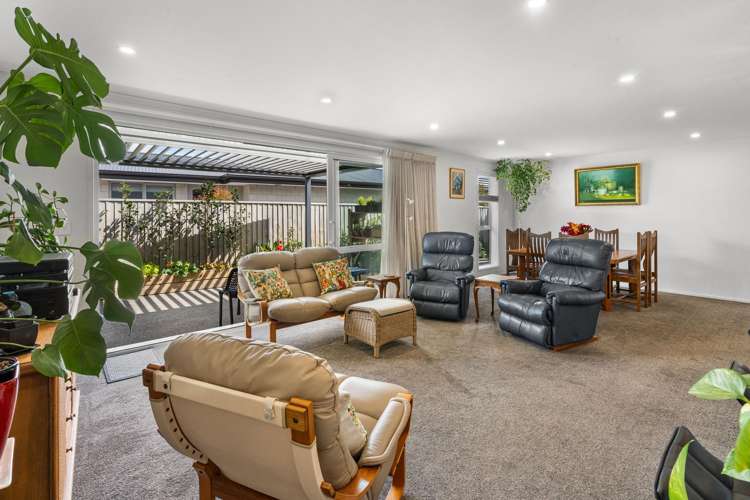 32 Whitehorn Drive Lincoln_8