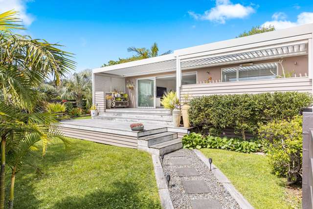 Prime Clifton Road Living