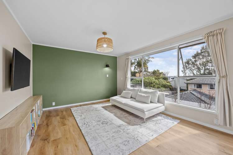 22 Royal Road Massey_6
