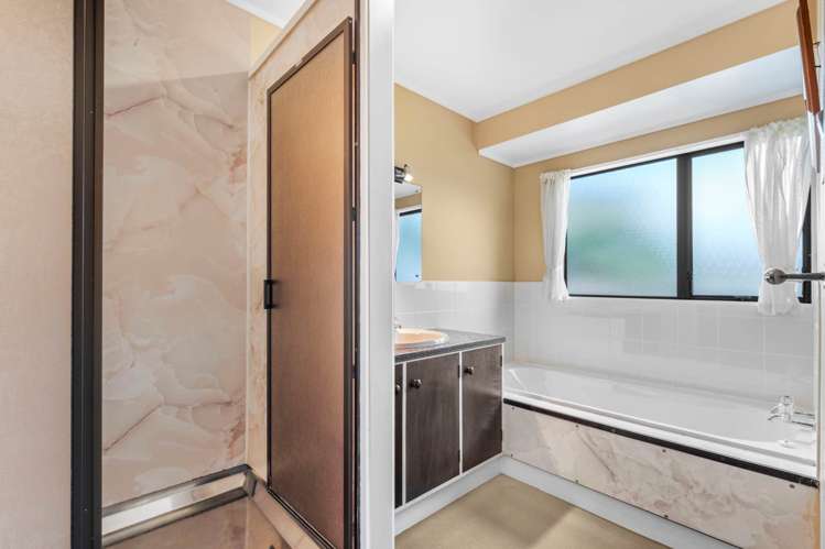 17 Parramatta Place Botany Downs_15