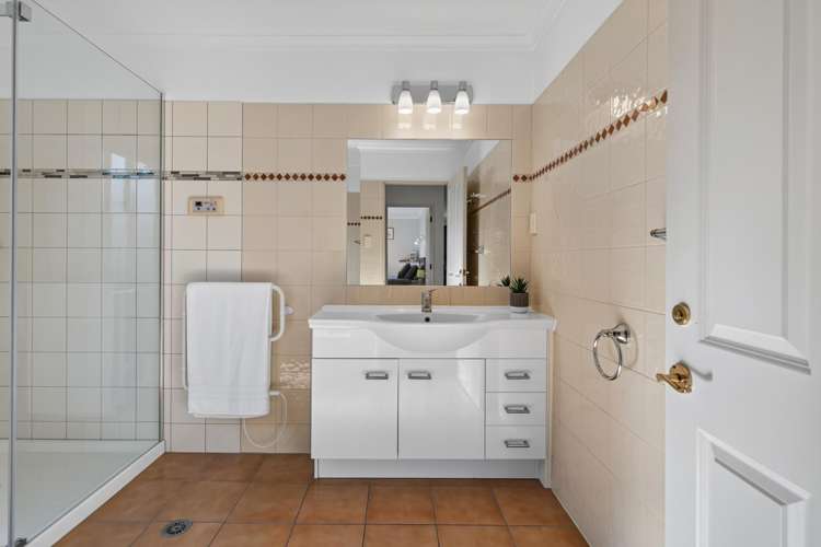 20A Grand Vue Road Kawaha Point_21