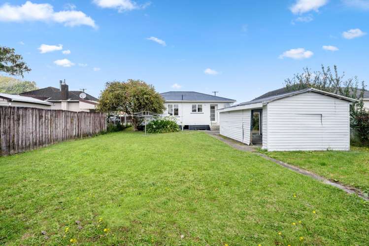10 Bythell Street Wainuiomata_14