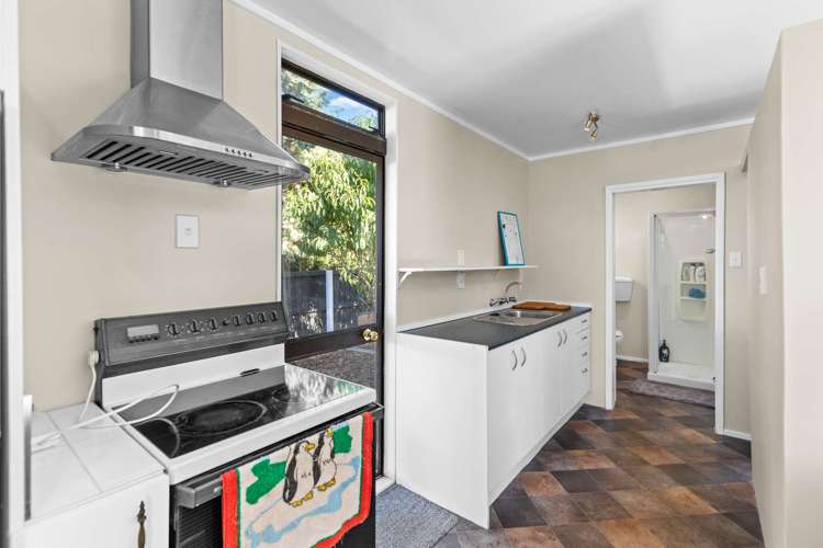 55 Bedford Avenue Gonville_17