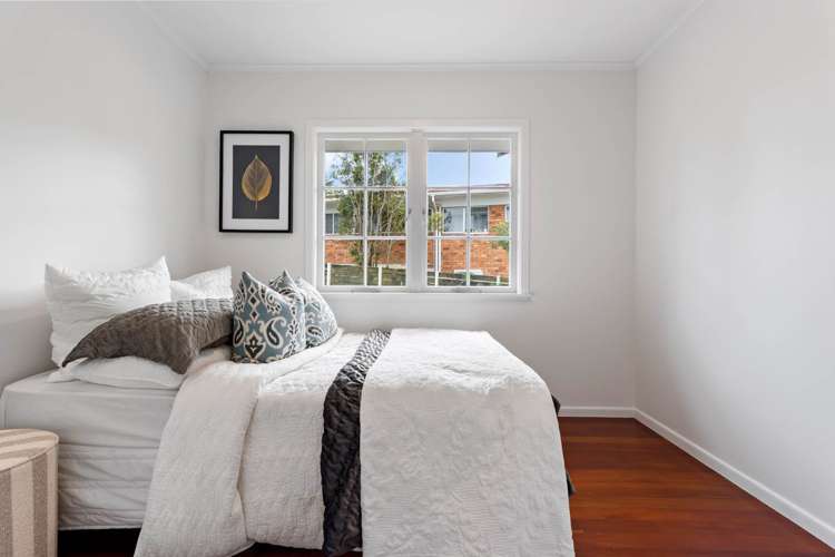 355 East Coast Road Mairangi Bay_23