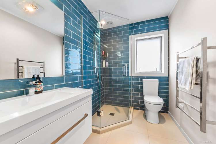 2 Van Dyke Place West Harbour_12