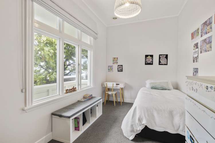 112 Onepu Road Lyall Bay_12