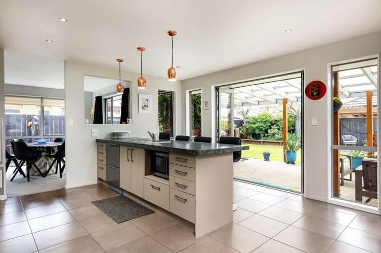 2 Hitaua Place Redwoodtown_2