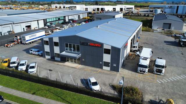 33 Earthmover Crescent Te Rapa_2