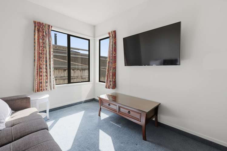 8 Lorrigan Way Welcome Bay_25