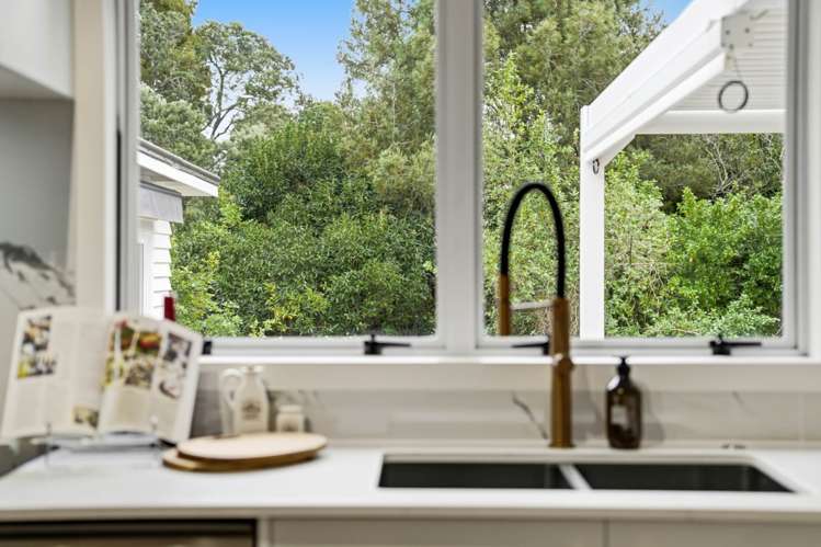 274 Beach Road Campbells Bay_11