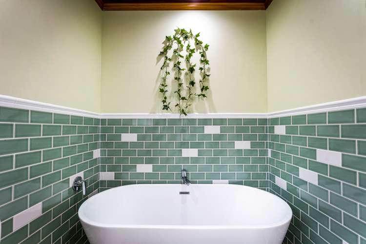 33 Peel Place Wainuiomata_13