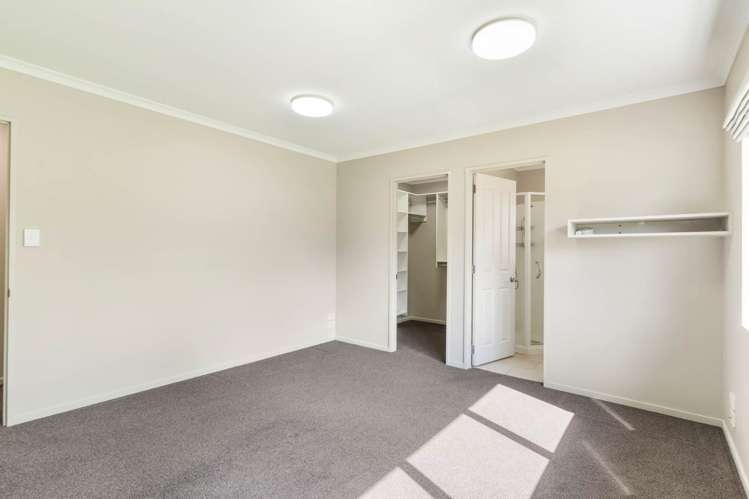 1 Takatu Place Takanini_11