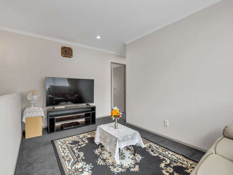 19d Gloucester Manurewa_5