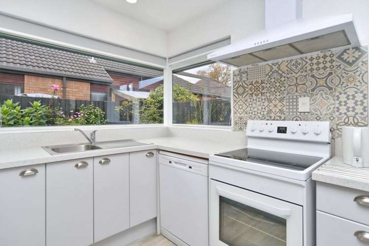 2/43 Kedleston Drive Avonhead_10