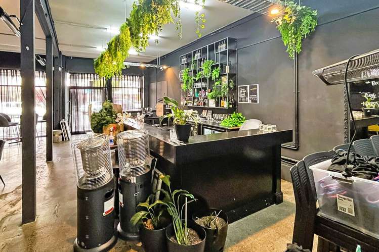 10-12 Broadway Papakura_3