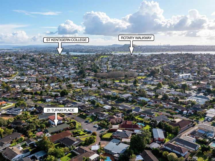 21 Tupaki Place Pakuranga Heights_17