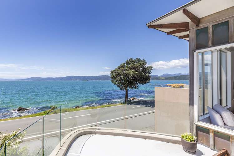 353A Karaka Bay Road Karaka Bays_15