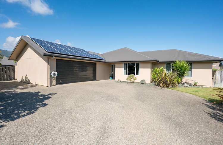 53 Covent Drive Stoke_2