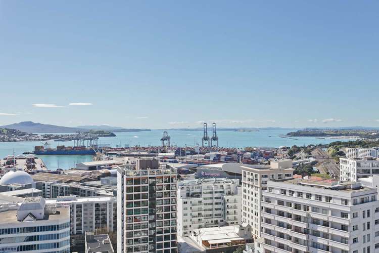 2213/10 Waterloo Quadrant Auckland Central_9