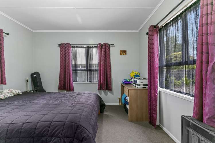 1/39 Kotare Street Hilltop_11