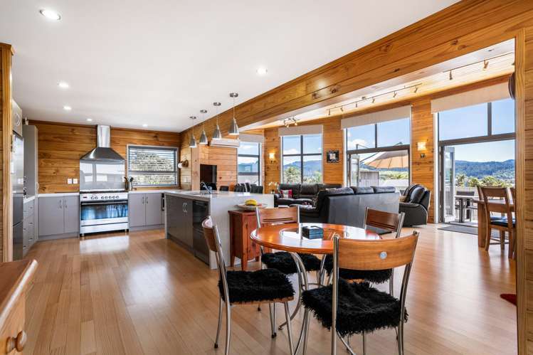 1129 Hikuai Settlement Road Pauanui_7