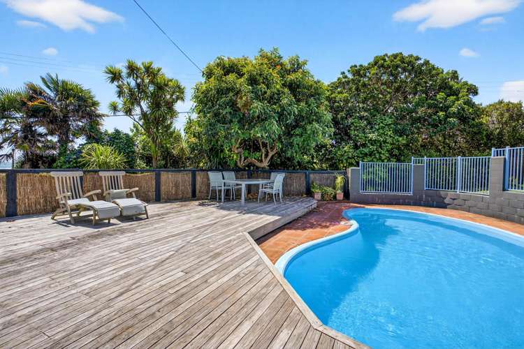 A/280 Motutara Road Muriwai Beach_12