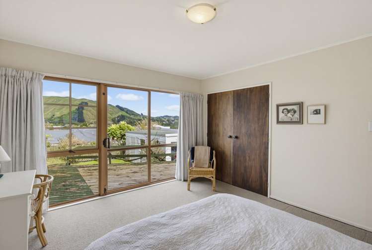 15a Te Maku Grove Waikanae_23