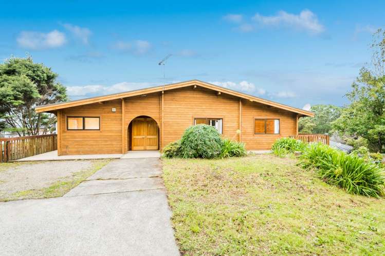 627 East Coast Road_0